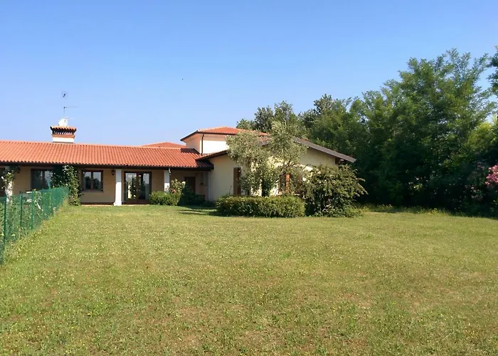 Selva Villa Manerba del Garda